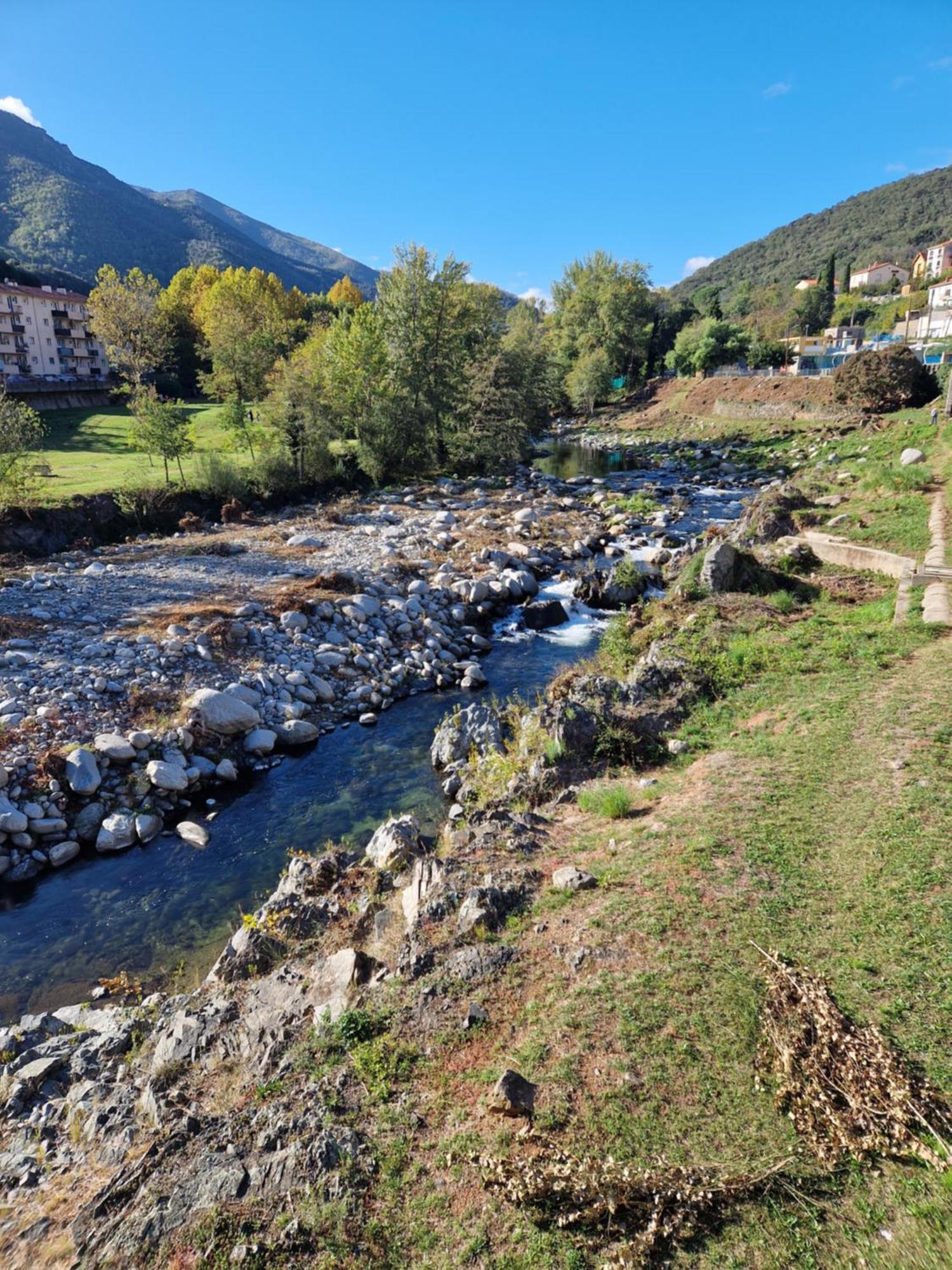 Appartement Amelie Les Bains Au Pied Des Thermes Dış mekan fotoğraf